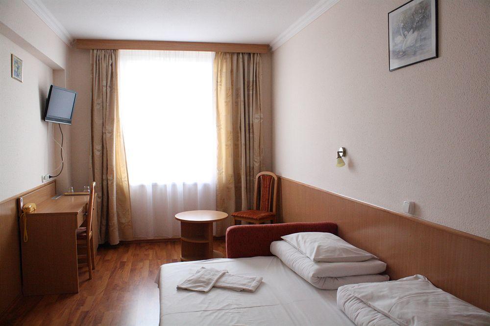 Hotel Zuglo Budapest Exterior foto