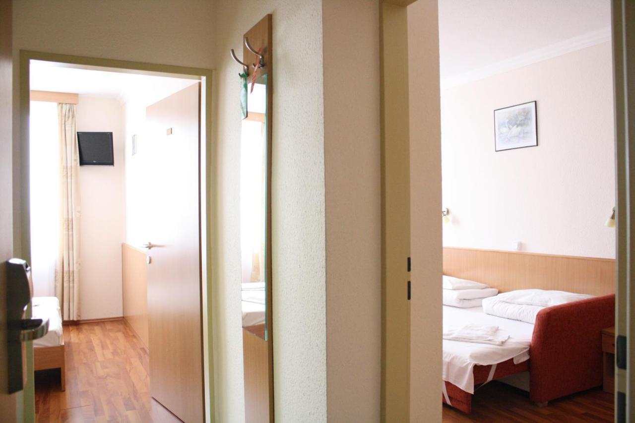Hotel Zuglo Budapest Habitación foto